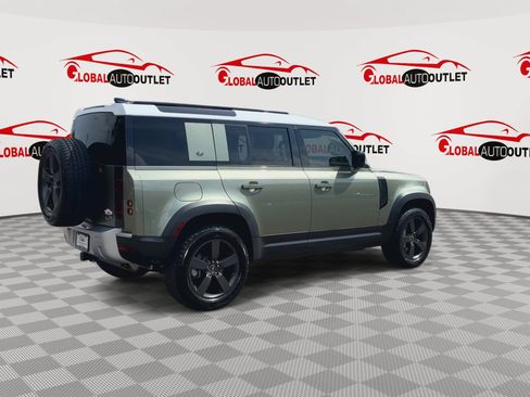 Used 2020 Land Rover Defender 110 SE AWD/4WD image 8
