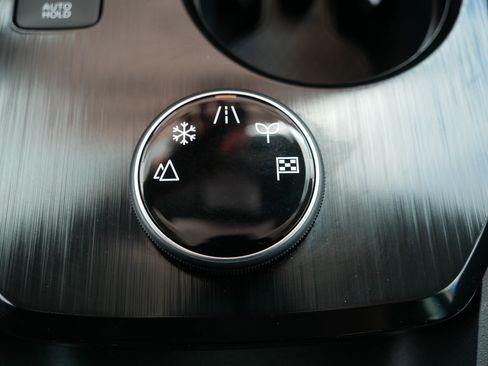 Certified 2023 Nissan Rogue SV AWD/4WD image 31