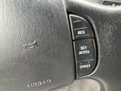 Used 1999 Ford F350 XLT image 30