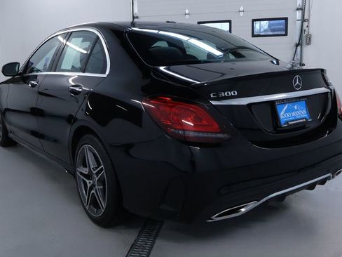 Used 2020 Mercedes-Benz C 300 4MATIC Sedan image 5