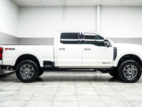 Used 2024 Ford F250 Limited w/ FX4 Off-Road Package AWD/4WD image 8