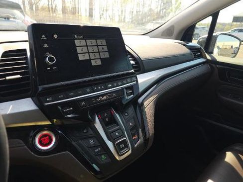 Used 2025 Honda Odyssey Touring image 7