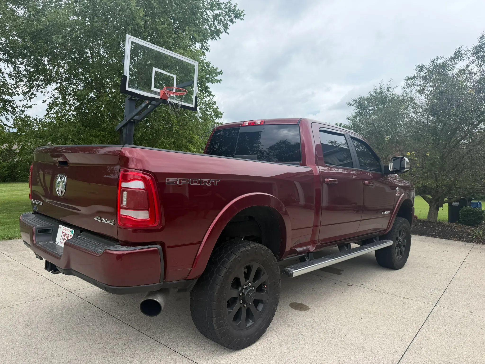 Used 2019 RAM 2500 Laramie AWD/4WD image 10