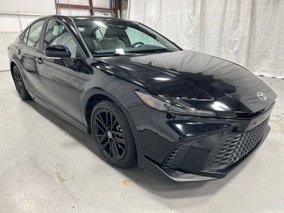 Used 2025 Toyota Camry SE