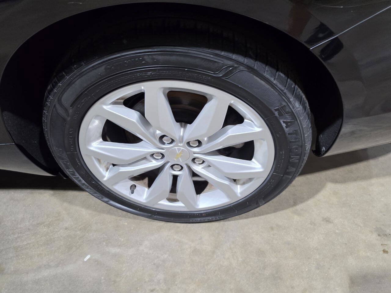 Used 2019 Chevrolet Impala LT FWD image 22
