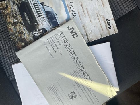 Used 2014 Jeep Patriot Latitude image 32