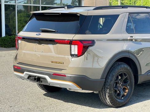 New 2026 Ford Explorer Tremor w/ Tremor Ultimate Package AWD/4WD image 45