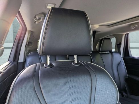 Used 2022 Acura MDX SH-AWD w/ Advance Package image 14