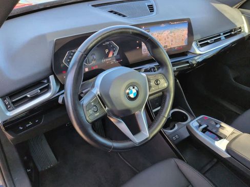 Used 2023 BMW X1 xDrive28i image 2