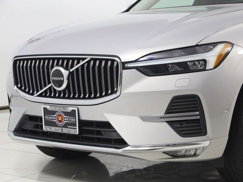 Used 2023 Volvo XC60 B5 Plus image 52