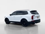 Used 2022 Kia Telluride SX w/ SX Prestige Package image 4