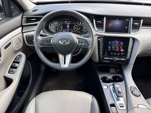 Used 2023 INFINITI QX50 Luxe FWD image 12