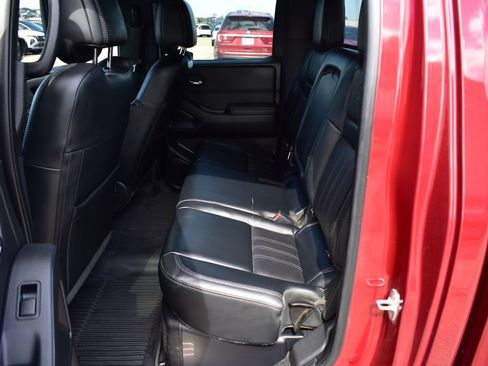 Used 2022 Nissan Frontier PRO-4X w/ Pro-4X Premium Package AWD/4WD image 23