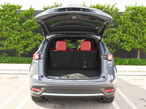 Certified 2023 MAZDA CX-9 Carbon Edition image 9