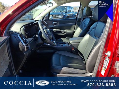Used 2023 Kia Sorento S w/ Panoramic Sunroof Package image 14