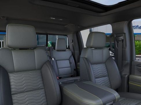 New 2026 Chevrolet Silverado 2500 ZR2 image 24