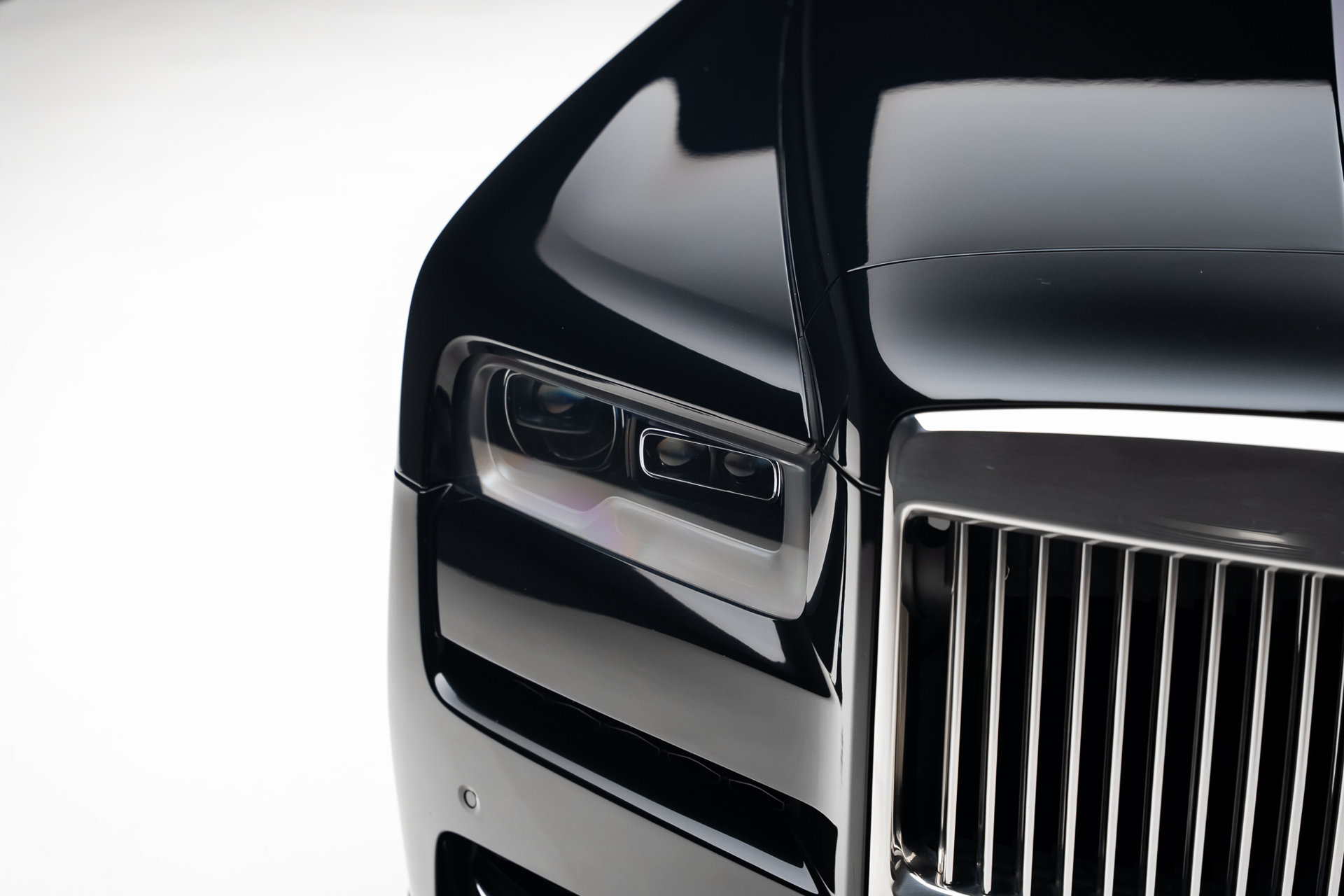Used 2022 Rolls-Royce Cullinan w/ Technology Package AWD/4WD image 13