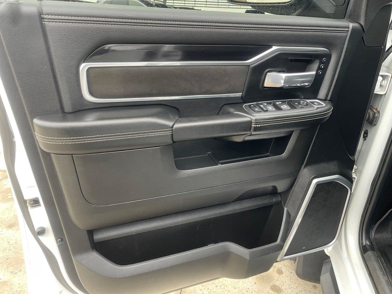 Used 2022 RAM 3500 Laramie w/ Night Edition AWD/4WD image 16