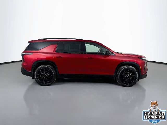 Used 2024 Chevrolet Traverse RS AWD/4WD image 15