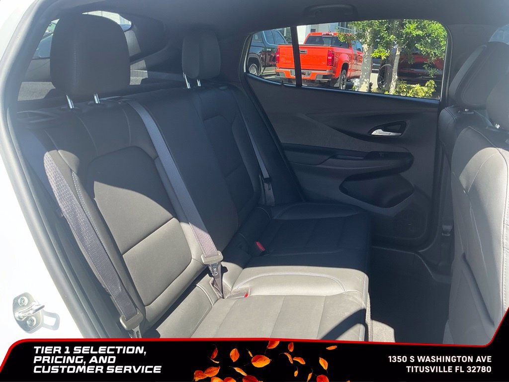 Used 2024 Buick Envista Sport Touring w/ Convenience II Package FWD image 18
