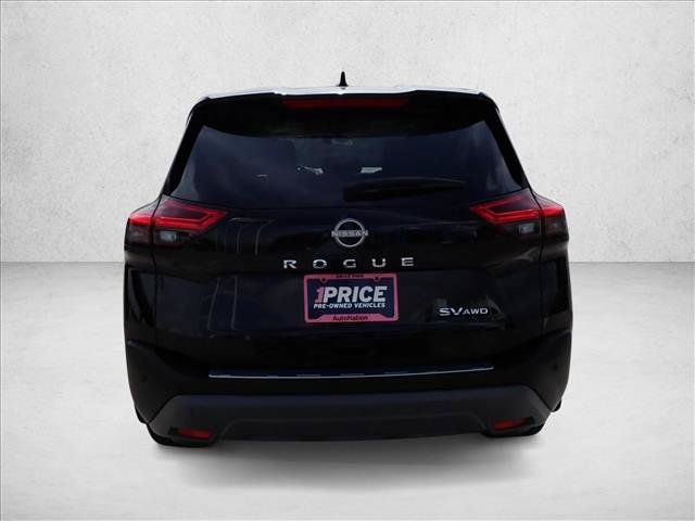 Used 2023 Nissan Rogue SV AWD/4WD image 3