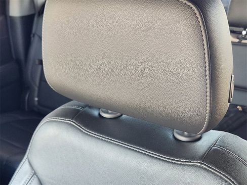 Used 2019 Chevrolet Silverado 1500 LT Trail Boss image 16