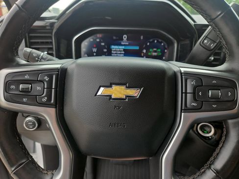 Used 2024 Chevrolet Silverado 2500 LT w/ Convenience Package AWD/4WD image 13
