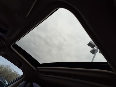 Used 2019 Subaru Crosstrek 2.0i Limited w/ Moonroof Package w/Navigation image 3