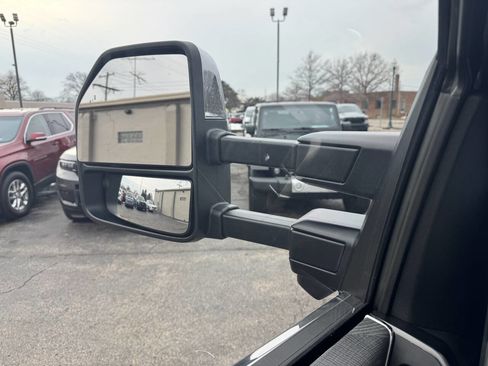 Used 2024 Ford F250 Platinum image 22