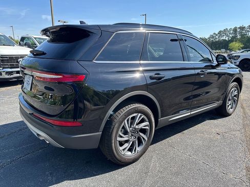 New 2026 Lincoln Corsair Premiere image 5