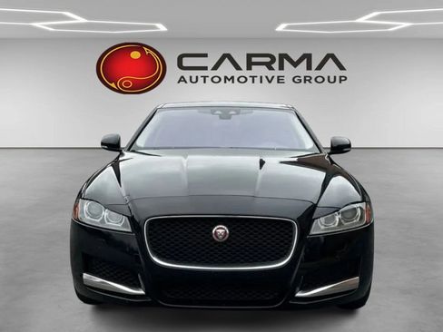 Used 2016 Jaguar XF Premium image 8