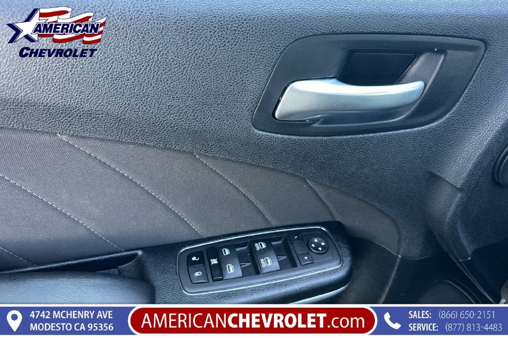 Used 2023 Dodge Charger SXT RWD image 11