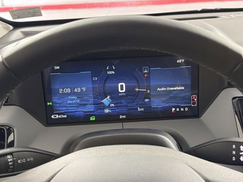 New 2027 Chevrolet Bolt LT w/ Comfort Package image 17