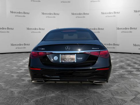 Certified 2025 Mercedes-Benz S 580 4MATIC Sedan image 4
