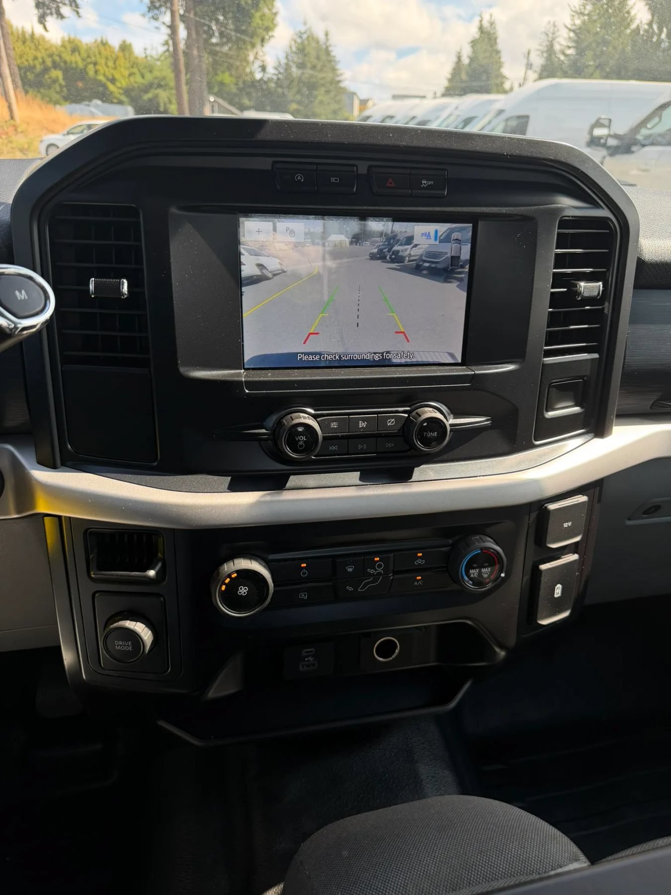 Used 2021 Ford F150 XL w/ Equipment Group 101A High RWD image 29