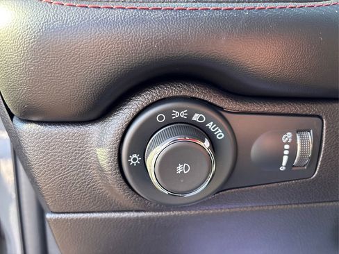 Used 2022 Dodge Durango R/T w/ Blacktop Package image 26