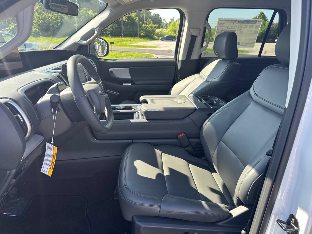 New 2026 Ford Expedition Active RWD image 15