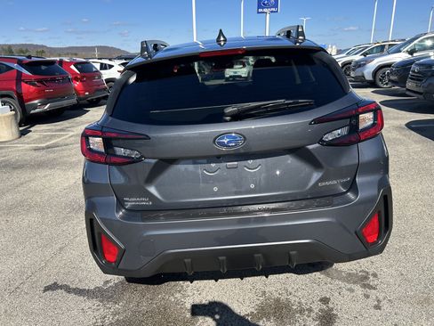 Used 2025 Subaru Crosstrek 2.0i Premium image 11