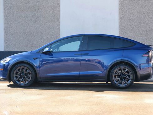 Used 2023 Tesla Model X Plaid AWD/4WD image 6