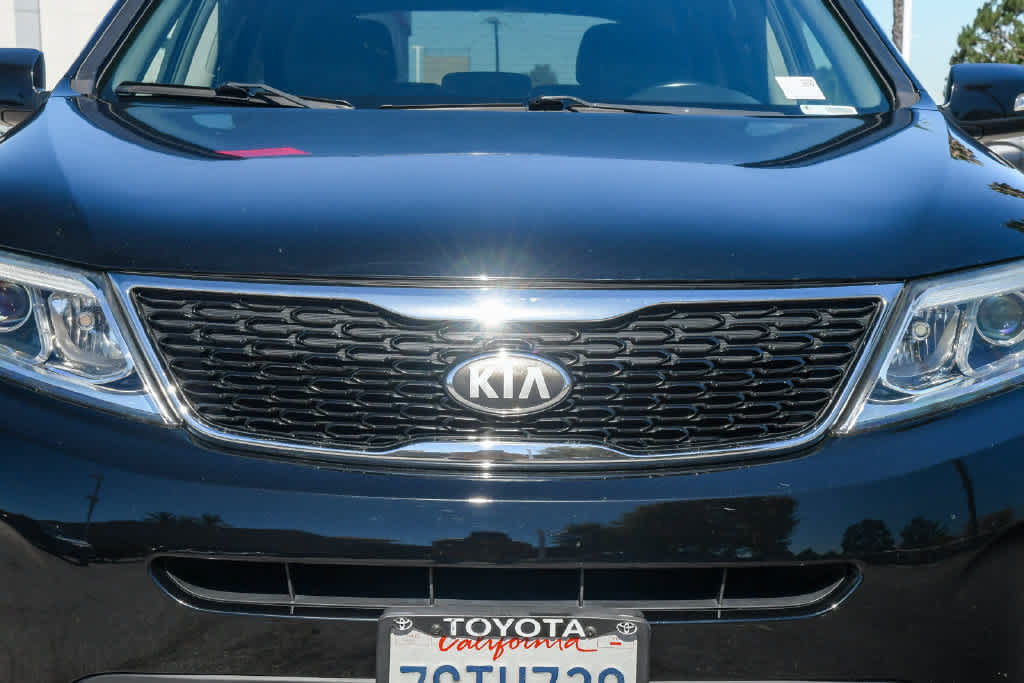 Used 2014 Kia Sorento LX w/ Premium Package FWD image 5