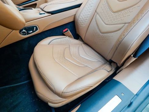 Used 2023 Aston Martin DBS Volante image 79