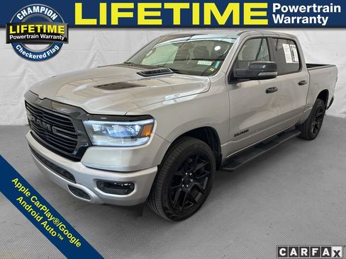 Used 2024 RAM 1500 Laramie AWD/4WD image 1