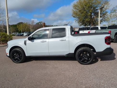 Used 2025 Ford Maverick Lariat w/ Black Appearance Package image 3