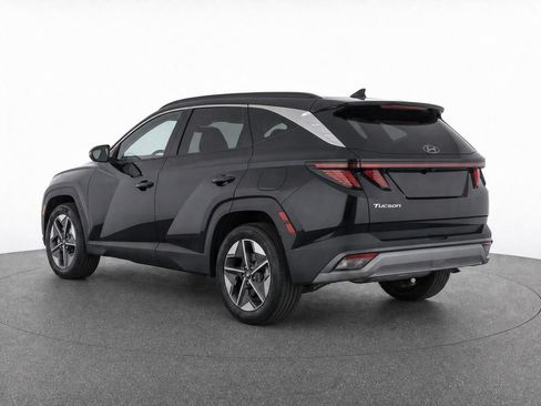 Used 2026 Hyundai Tucson SEL Plus FWD image 3