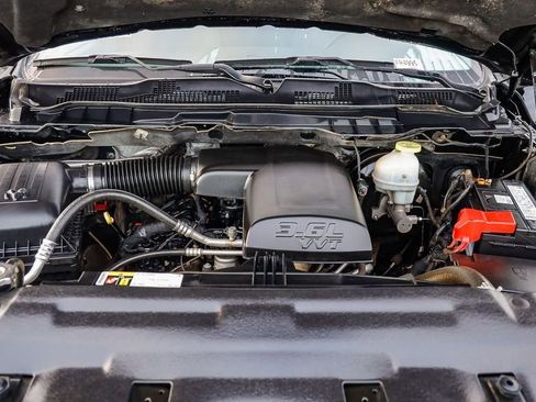 Certified 2024 RAM 1500 Classic SLT image 27