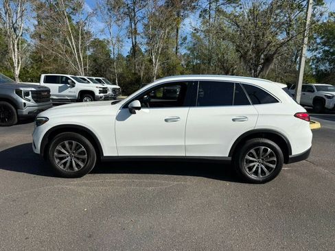 Used 2026 Mercedes-Benz GLC 300 GLC 300 SUV image 2