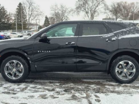 Used 2023 Chevrolet Blazer LT image 5