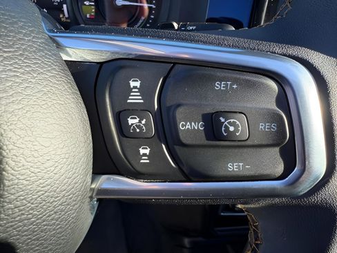 Used 2024 Jeep Wrangler High Altitude image 21