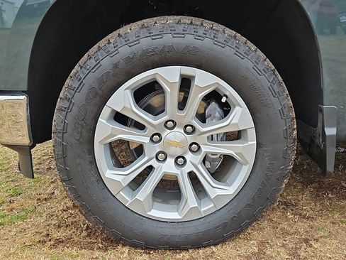 New 2026 Chevrolet Silverado 1500 LTZ image 34