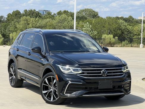 Used 2024 Volkswagen Tiguan SEL R-Line AWD/4WD image 1